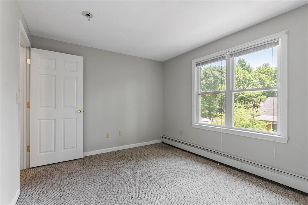 10 Birch Ave Property Photo 28