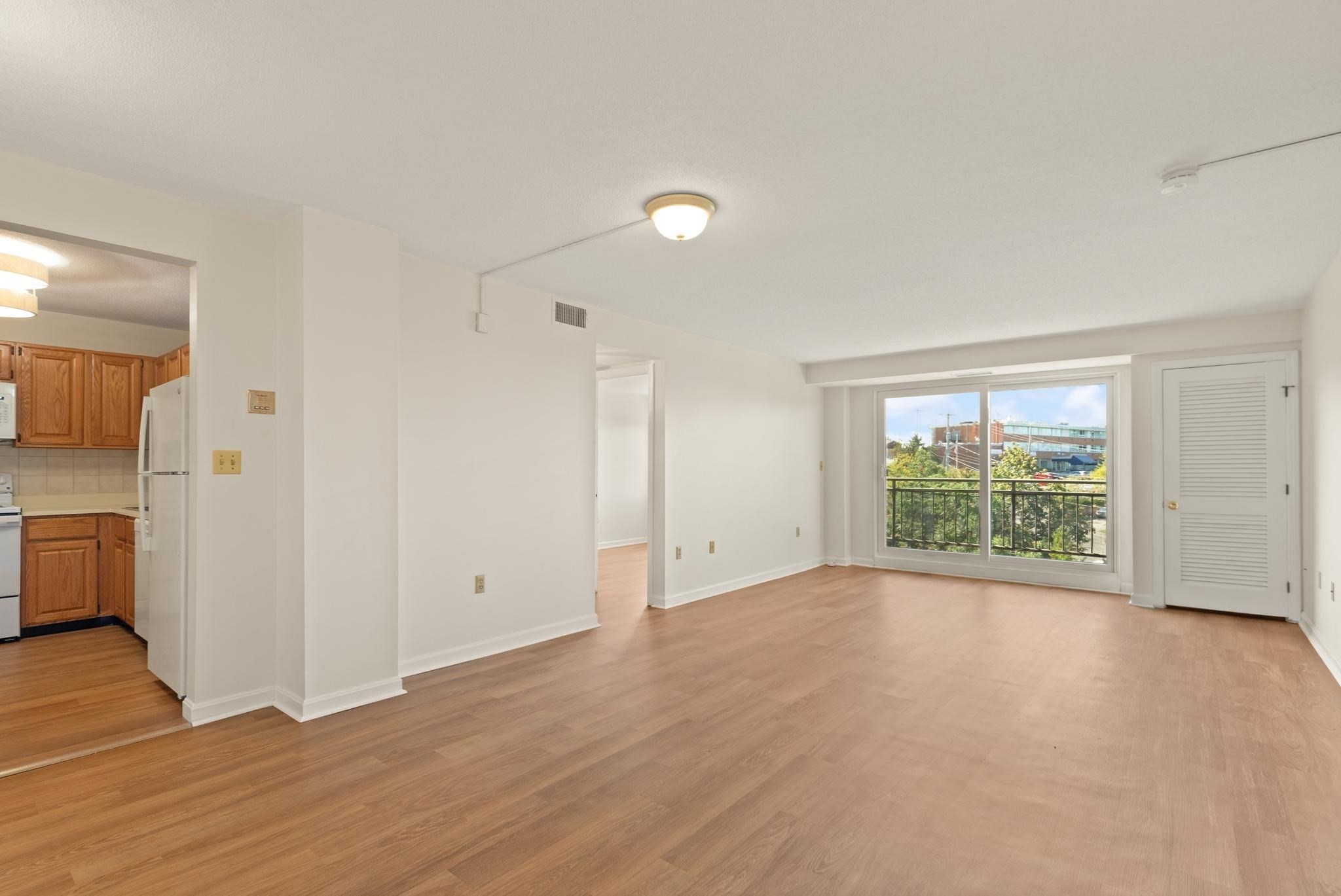 198 Locust # 706 Property Photo 2