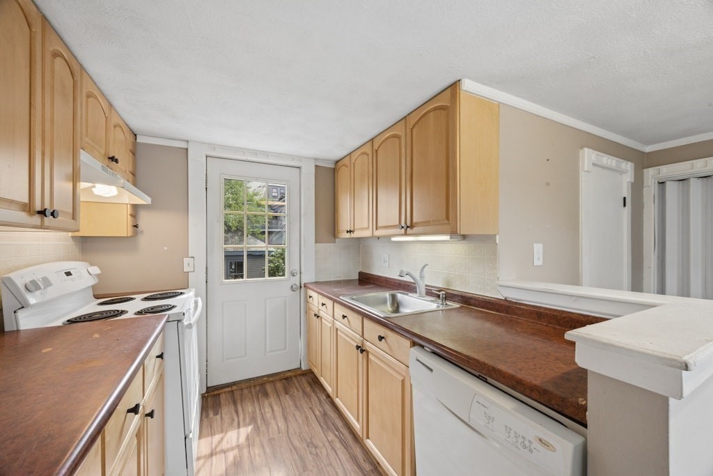 49 Felton Street Property Photo 11