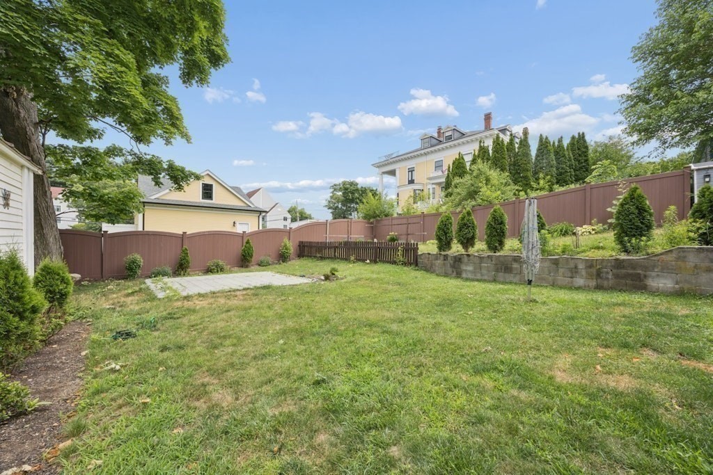 49 Felton Street Property Photo 38