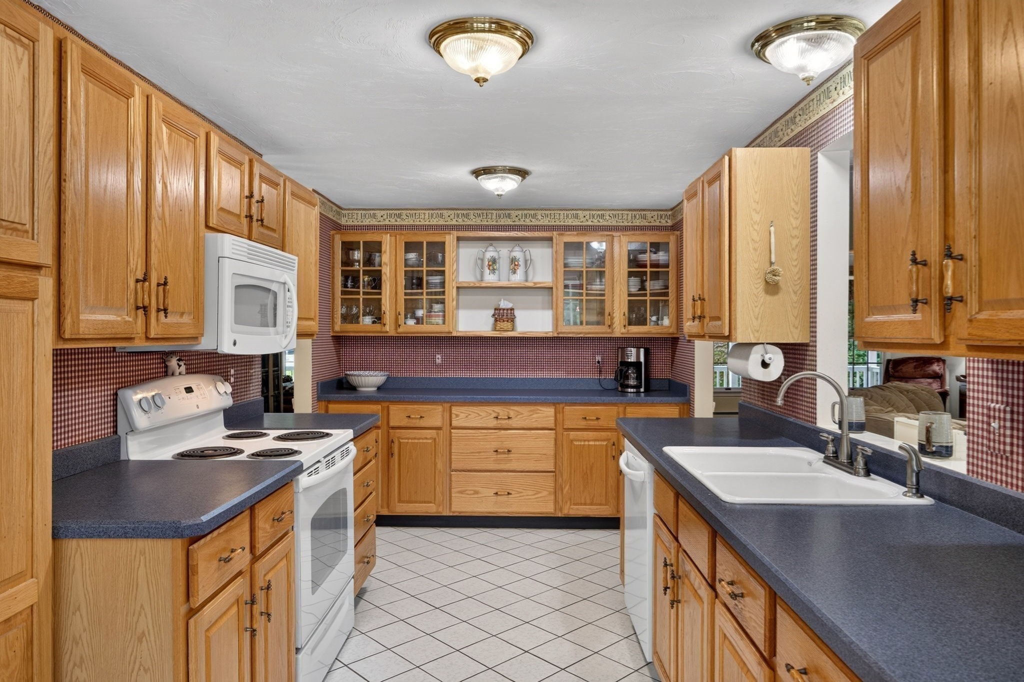 442 Flint St Property Photo 10