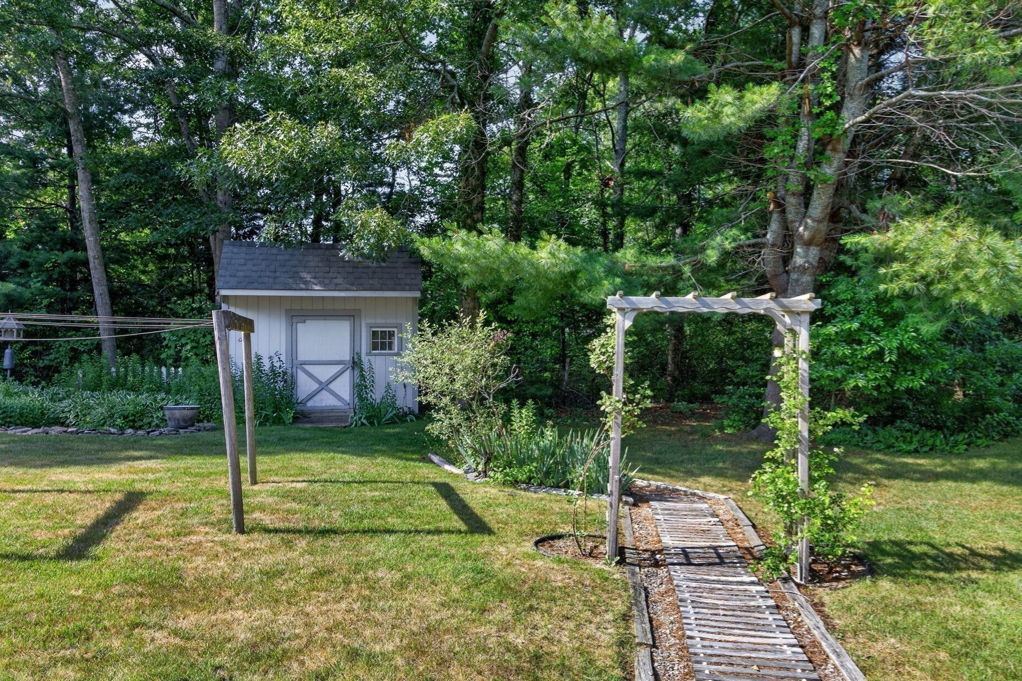 442 Flint St Property Photo 26