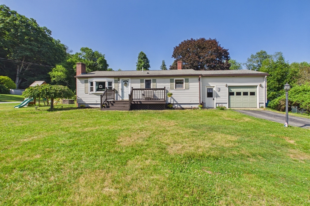 12 Adams Dr Property Photo 1
