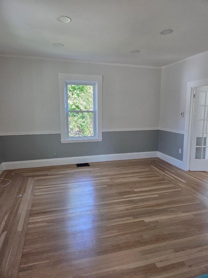 421 Belgrade Property Photo 4