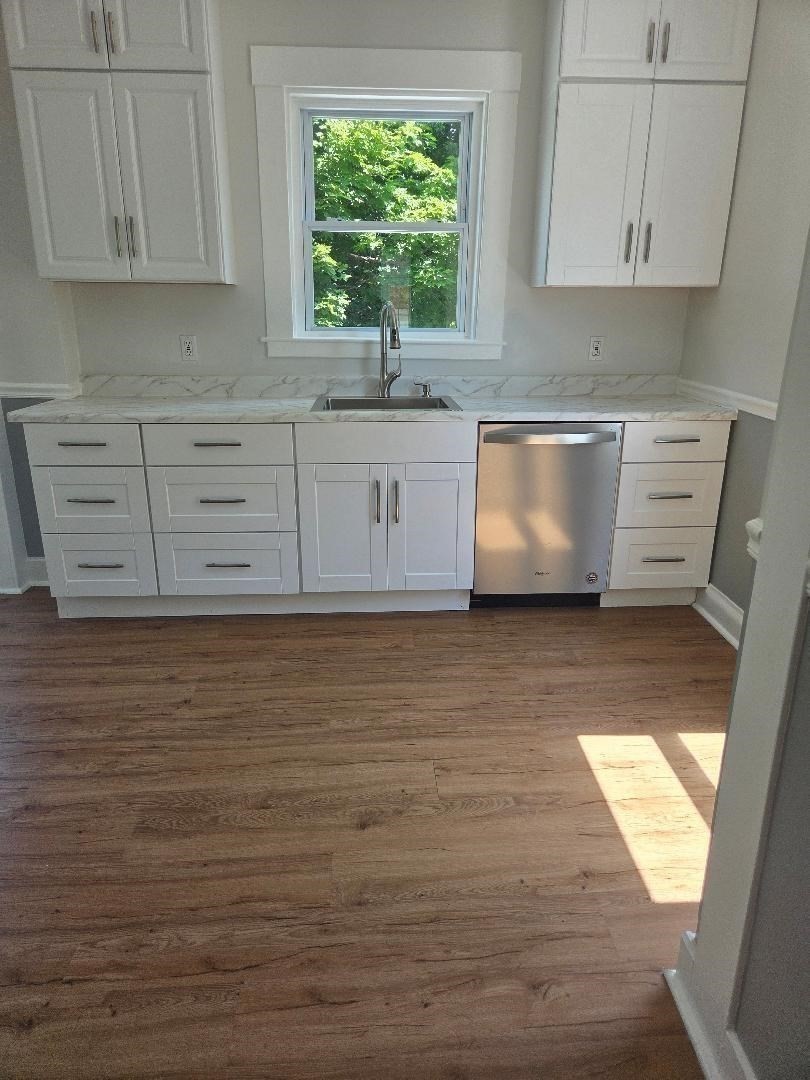 421 Belgrade Property Photo 5