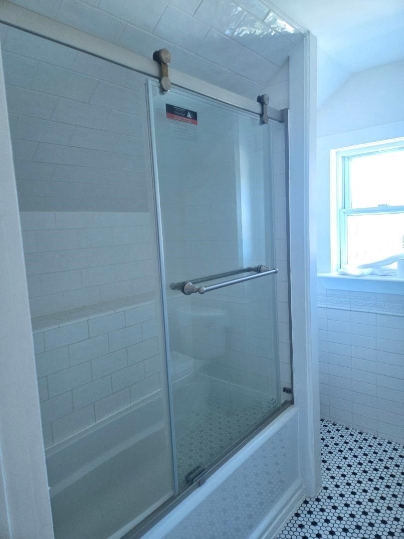 421 Belgrade Property Photo 7