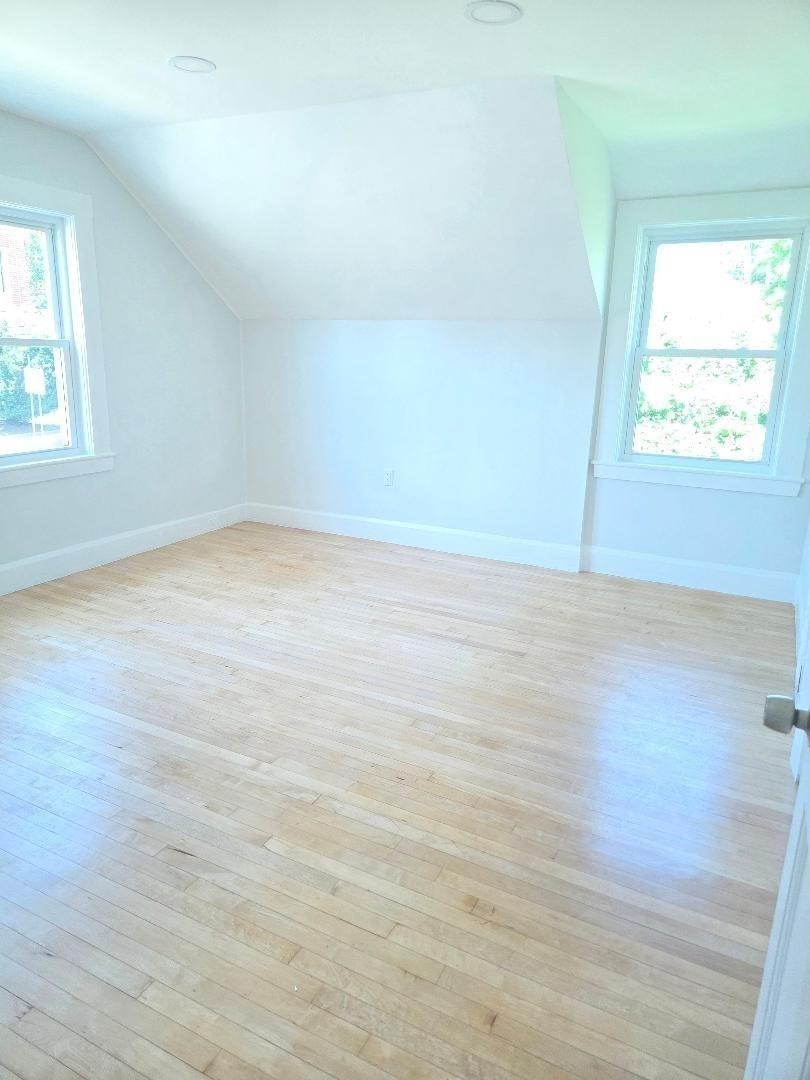 421 Belgrade Property Photo 8