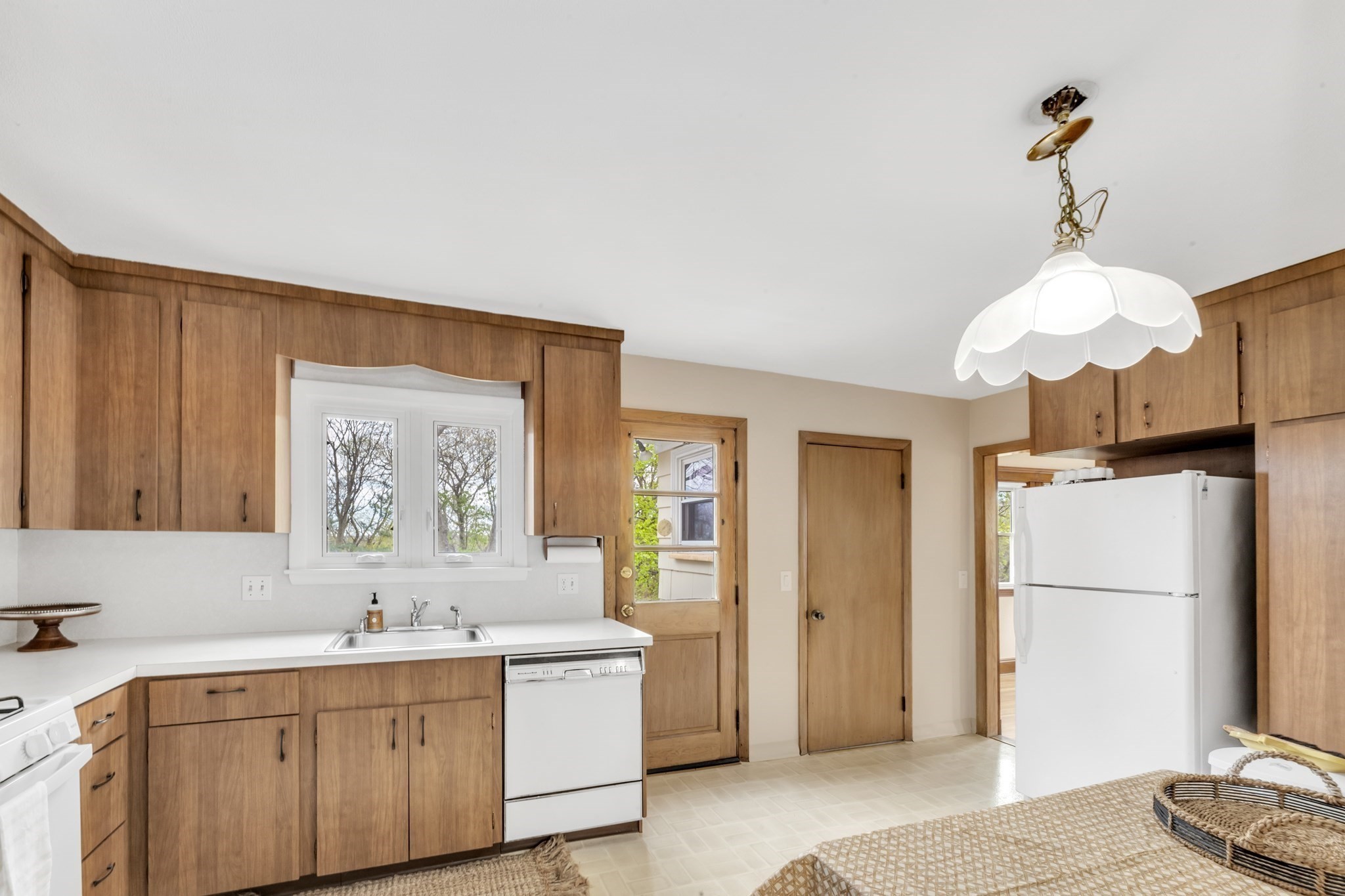 55 Arborough Property Photo 8