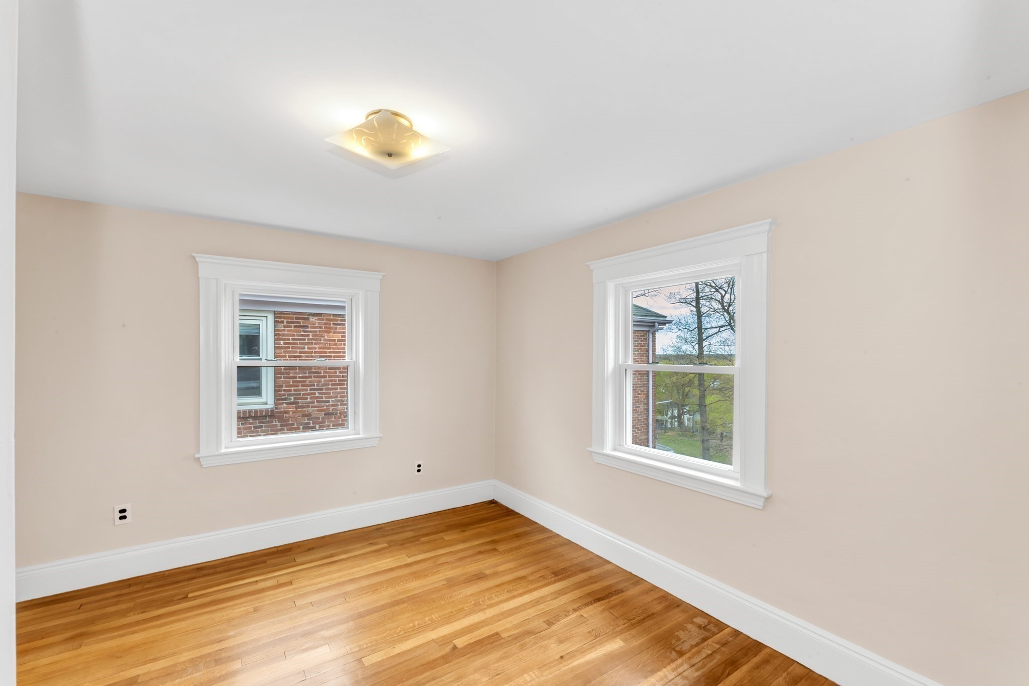 55 Arborough Property Photo 15