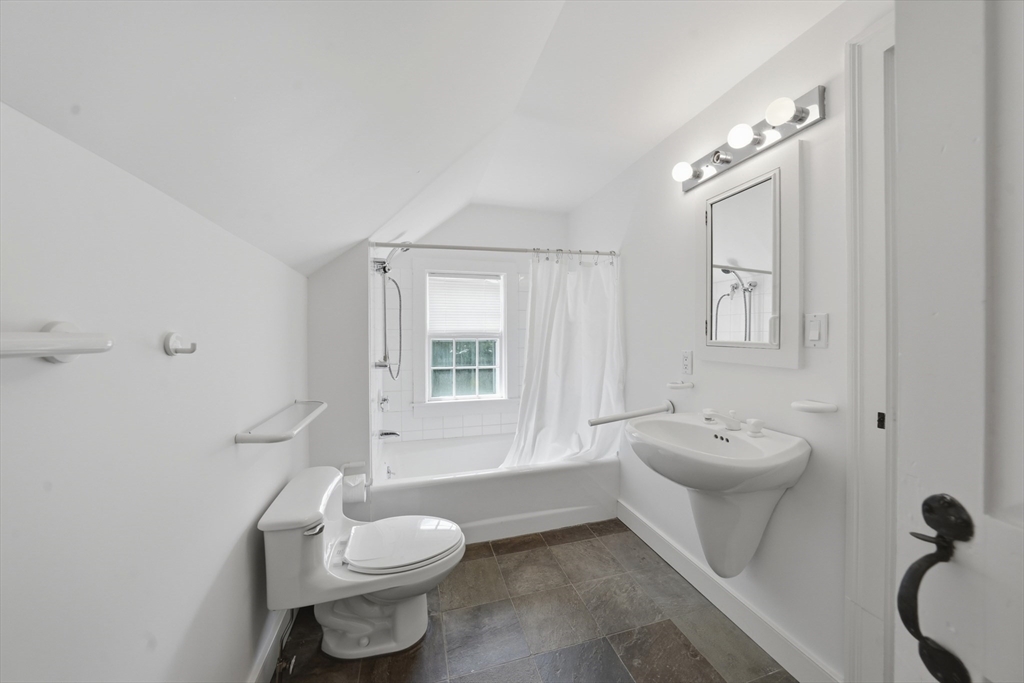 91 Plantingfield Way Property Photo 14