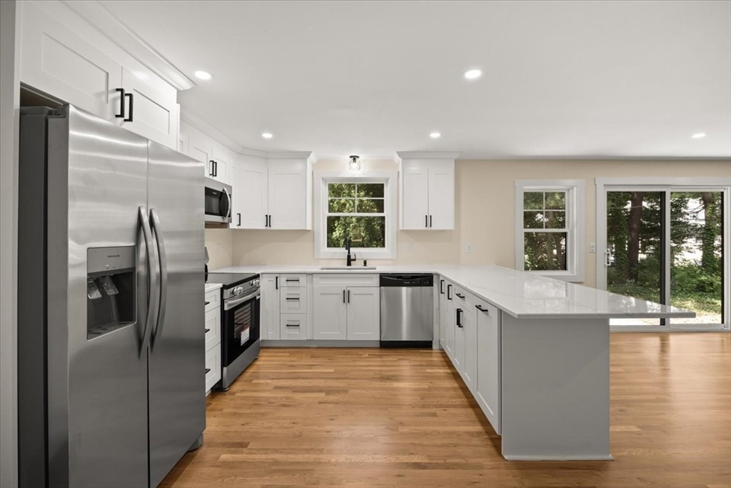 33 Runestone Rd Property Photo 3
