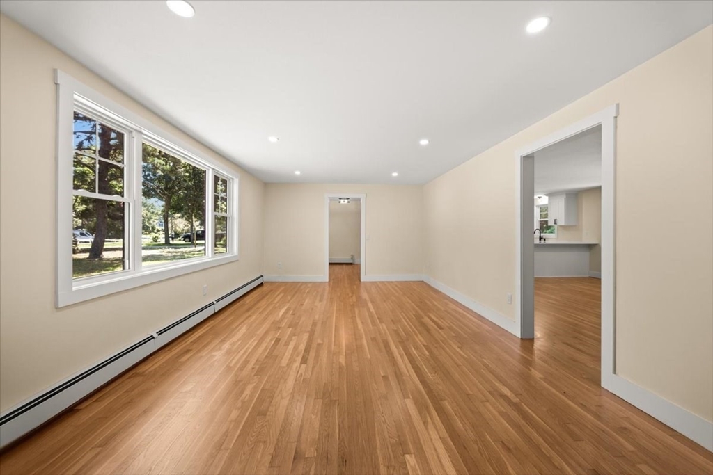 33 Runestone Rd Property Photo 17
