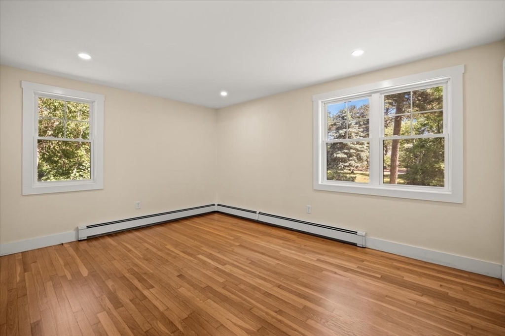 33 Runestone Rd Property Photo 25