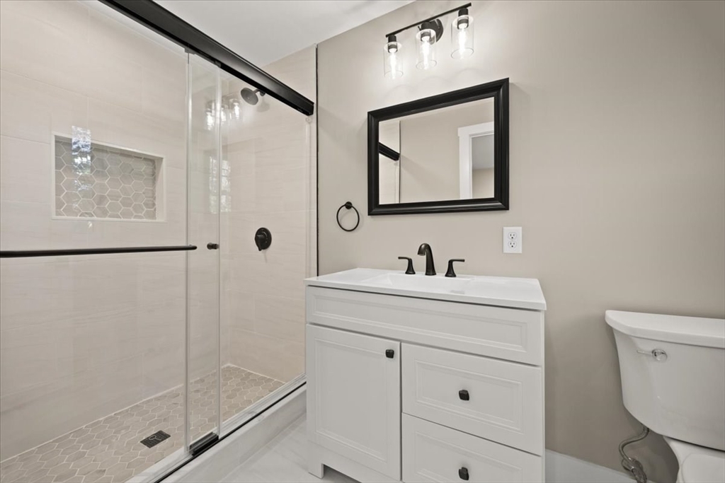 33 Runestone Rd Property Photo 27