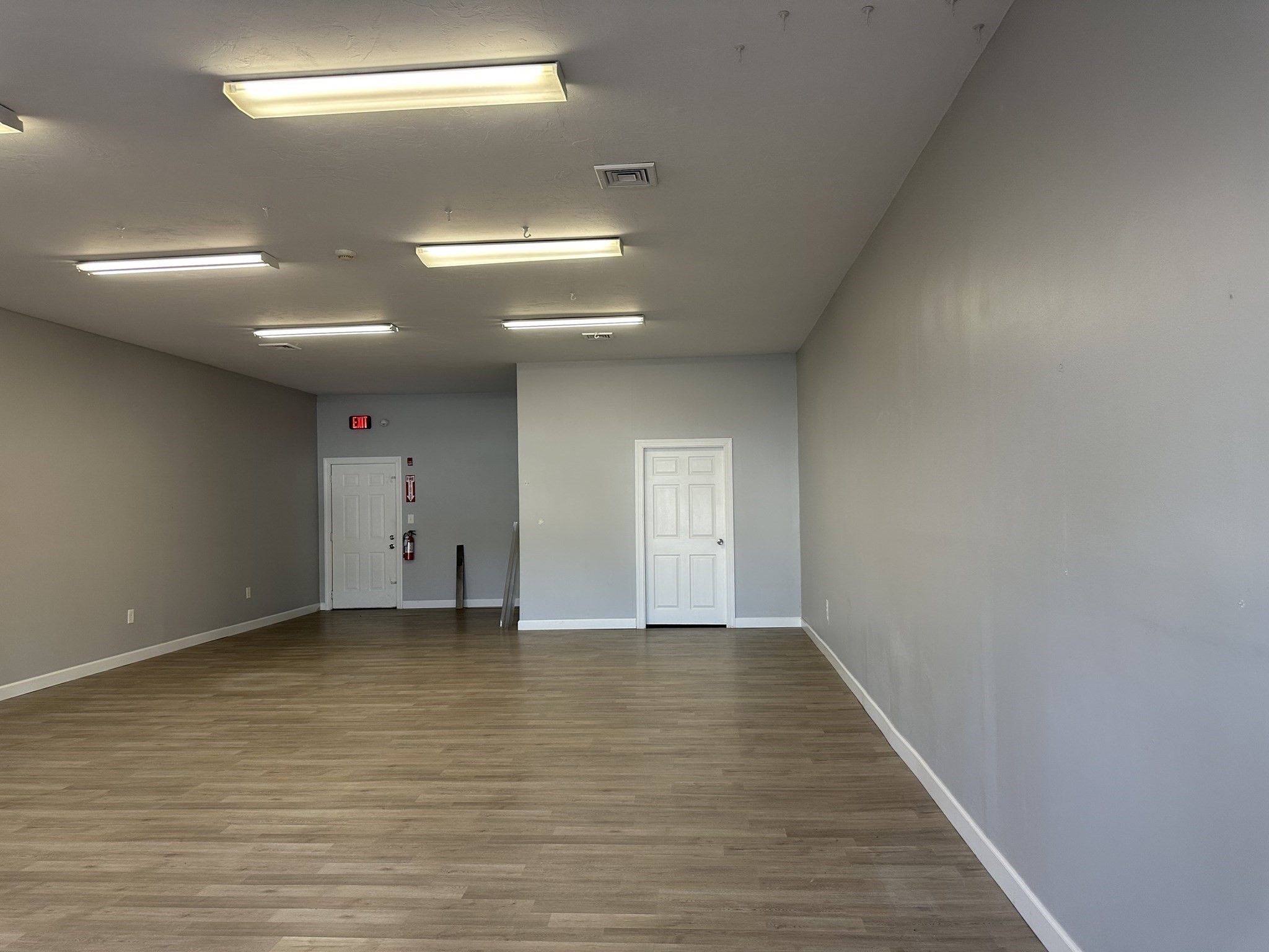 157 Main Property Photo 2