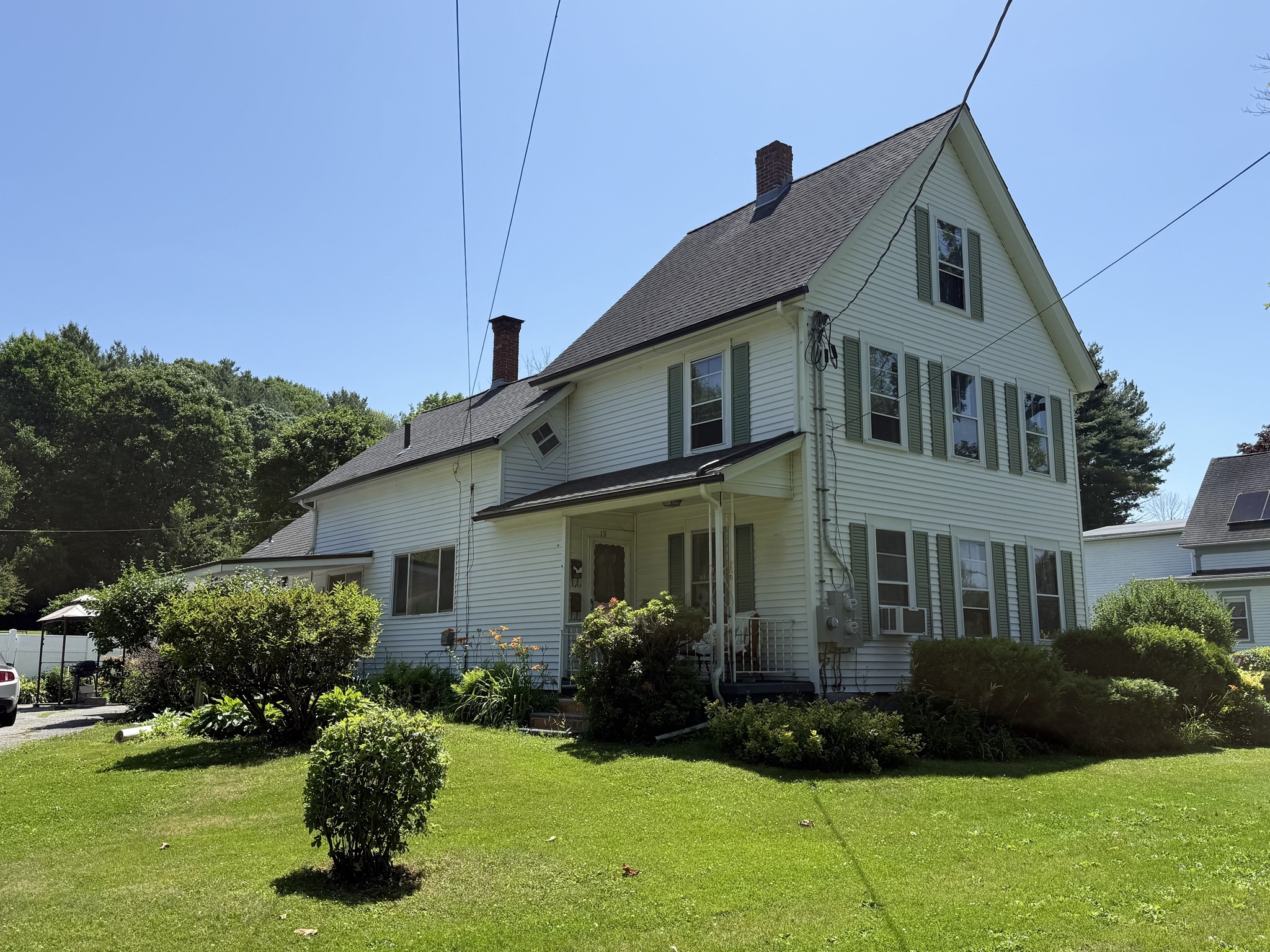19 Greenville St Property Photo 3