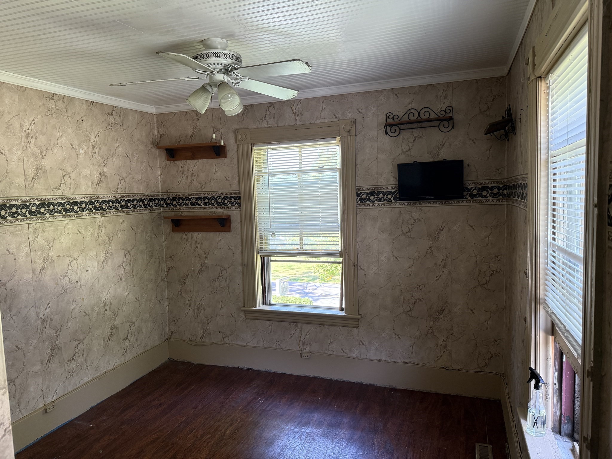 19 Greenville St Property Photo 31