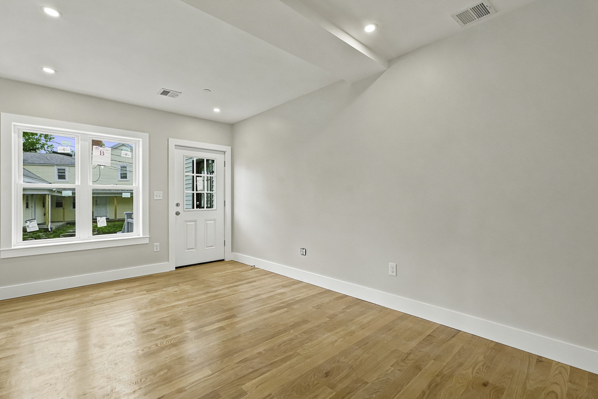 4 Mayhew St Property Photo 6