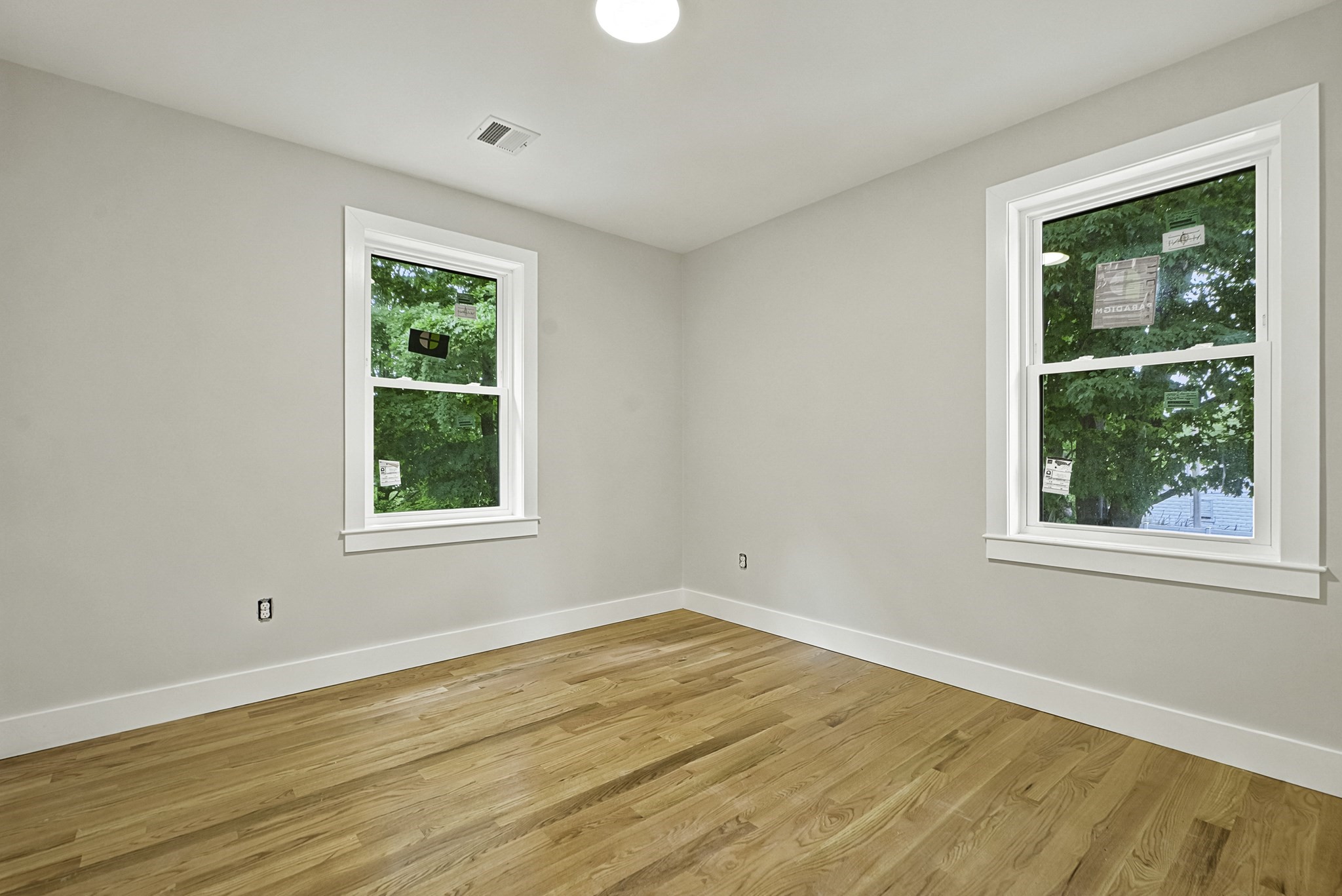 4 Mayhew St Property Photo 8
