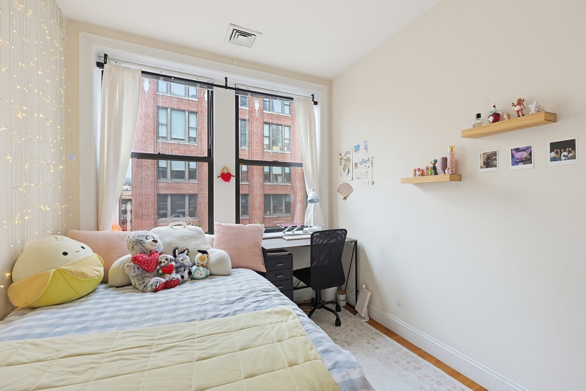 42 Beach St # 6b Property Photo 7