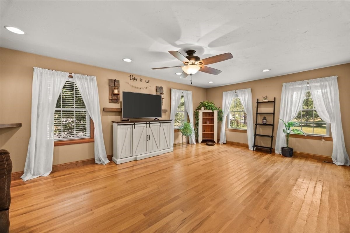20 Worcester Street Property Photo 10
