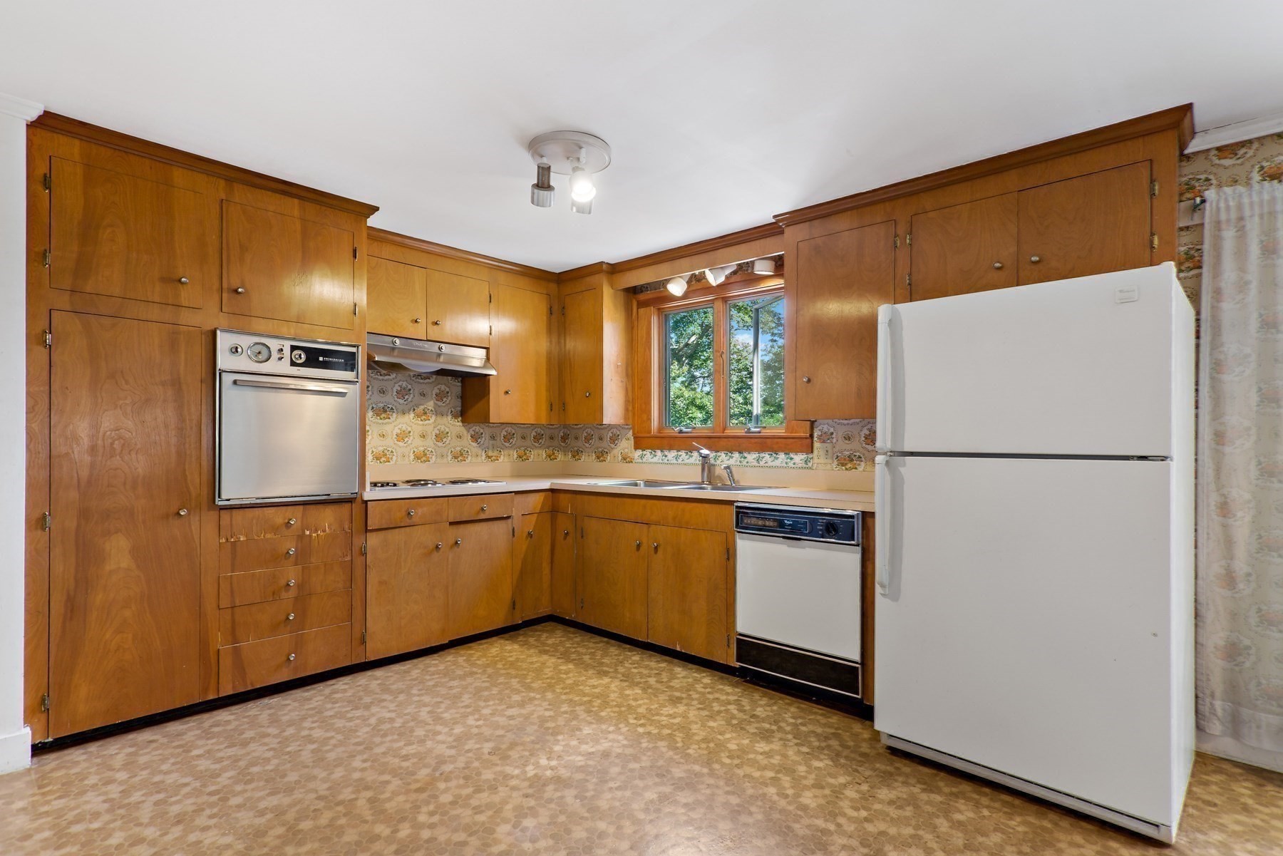 15 & 7 Scottsdale Road Property Photo 10