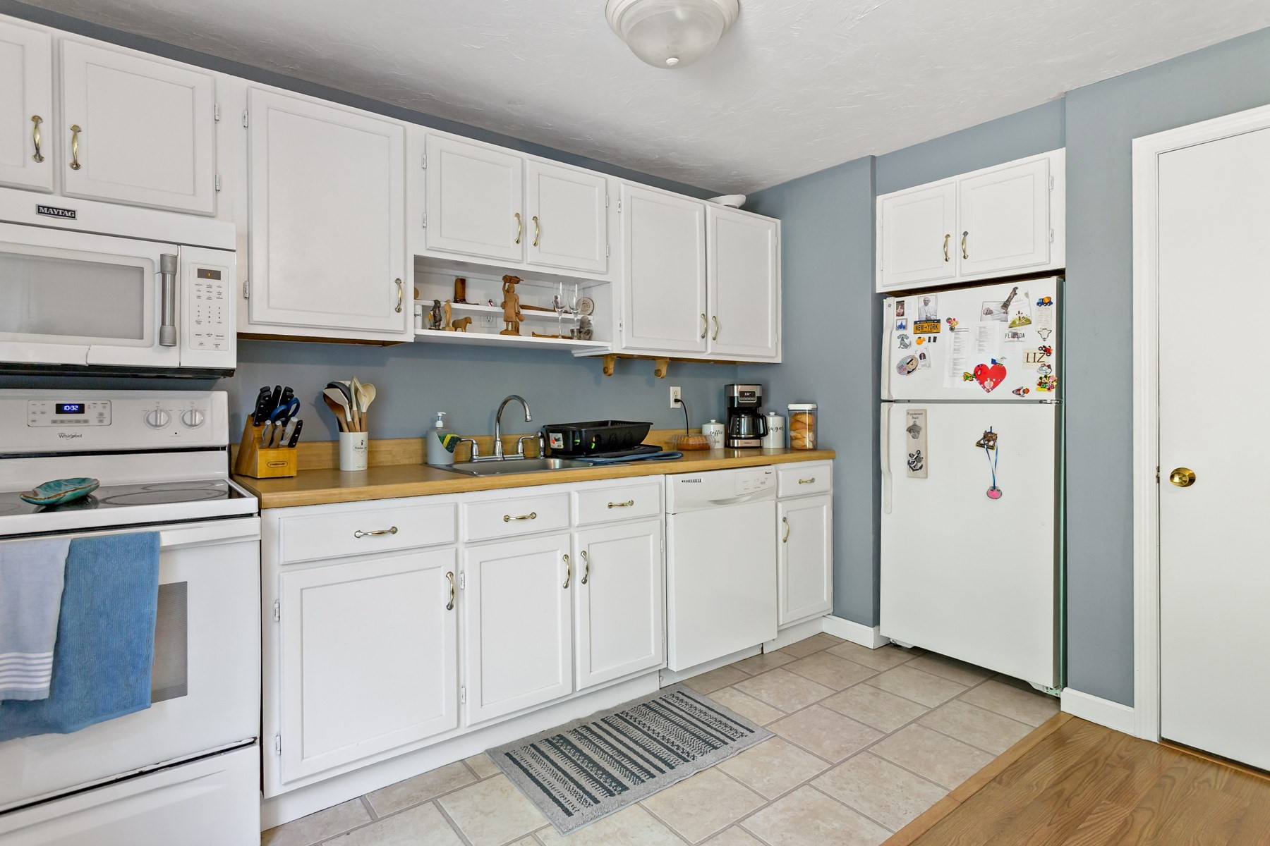 300 Falmouth Road # 21c Property Photo 10