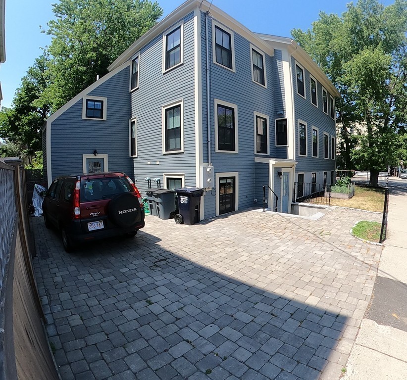 156 Hampshire Street # 1 Property Photo 3