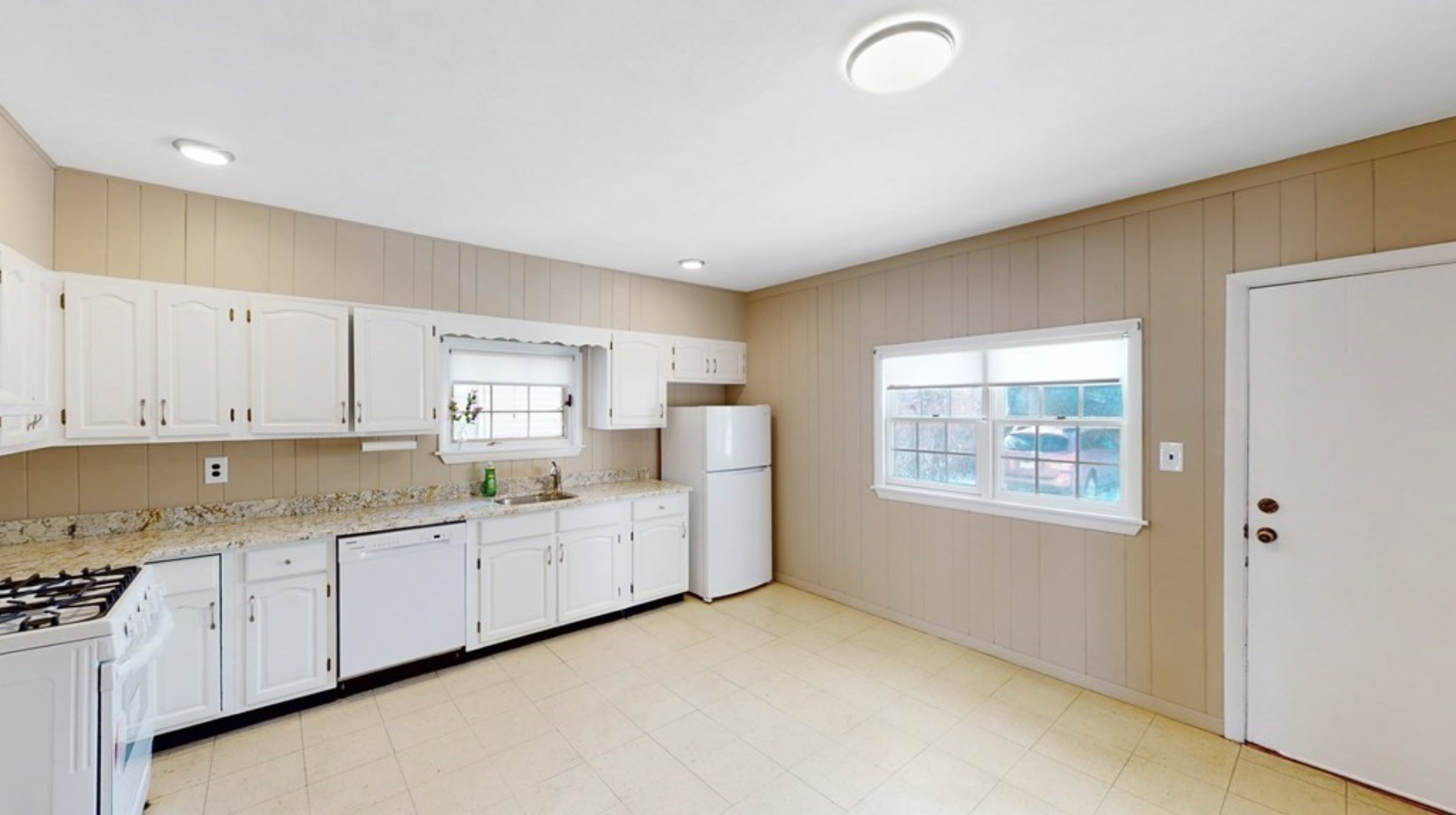70 Hudson # 1 Property Photo 8