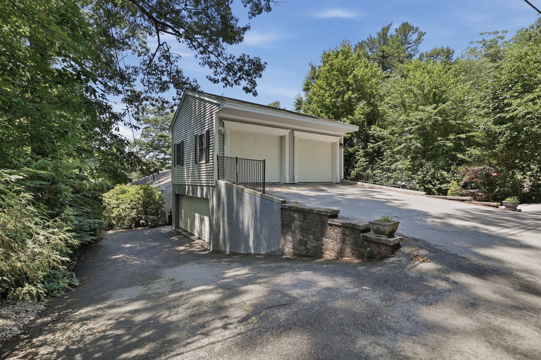 83 Sunset Drive Property Photo 33
