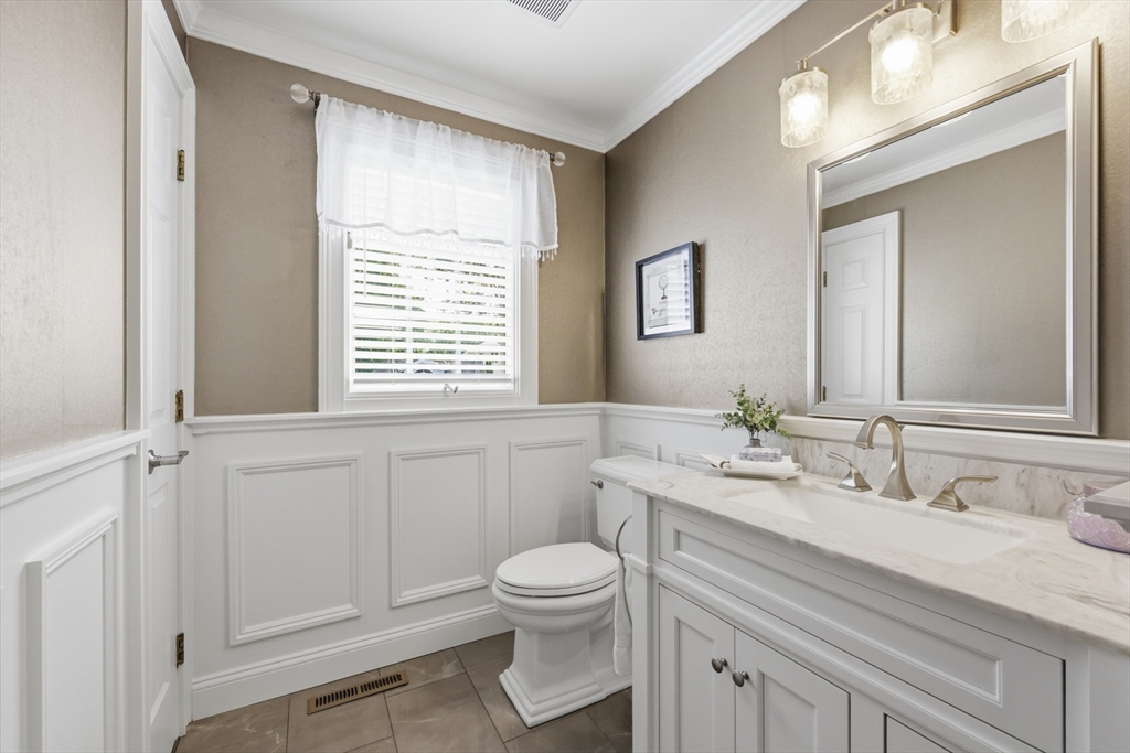 1051 Converse St Property Photo 17
