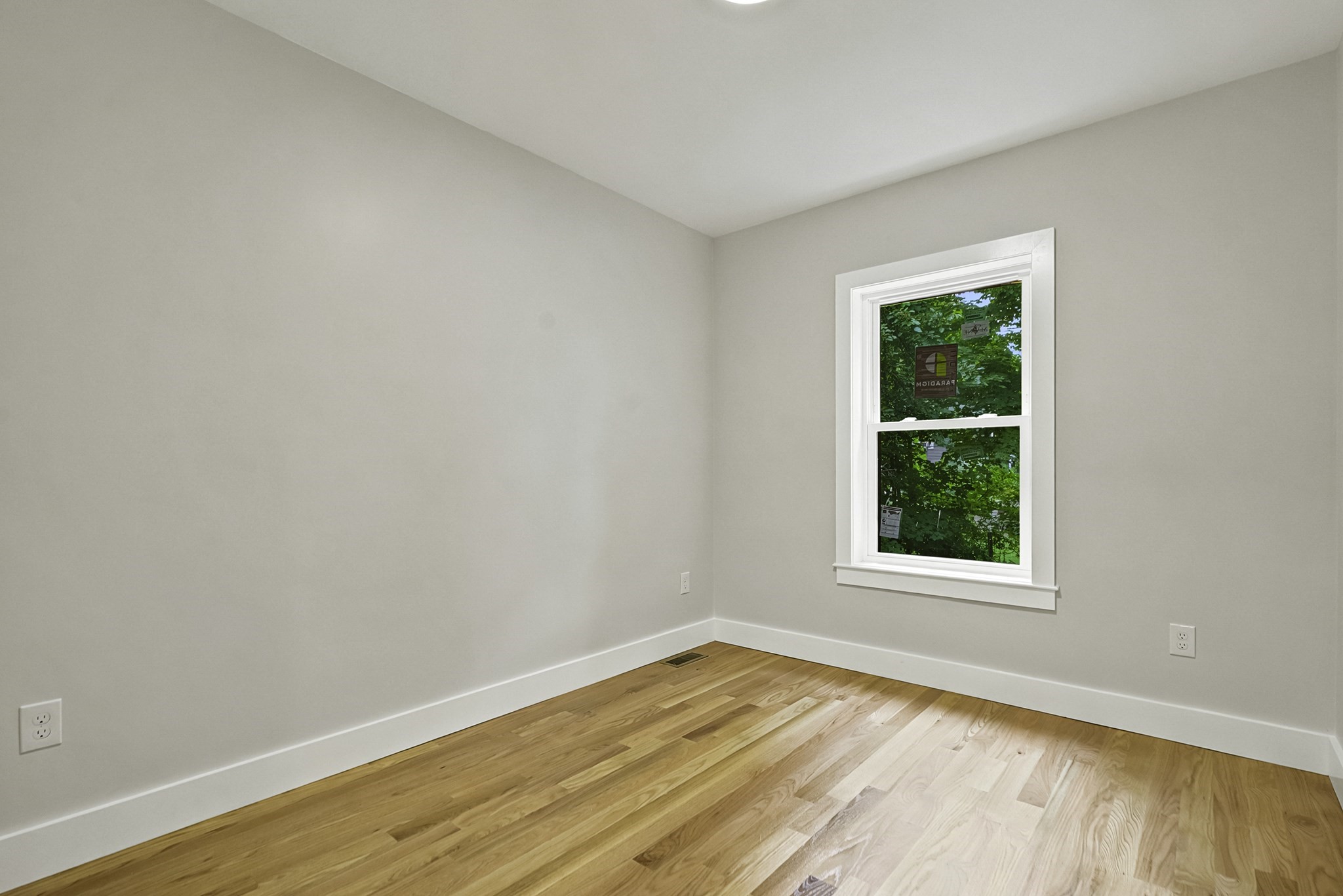 4 Mayhew St Property Photo 13