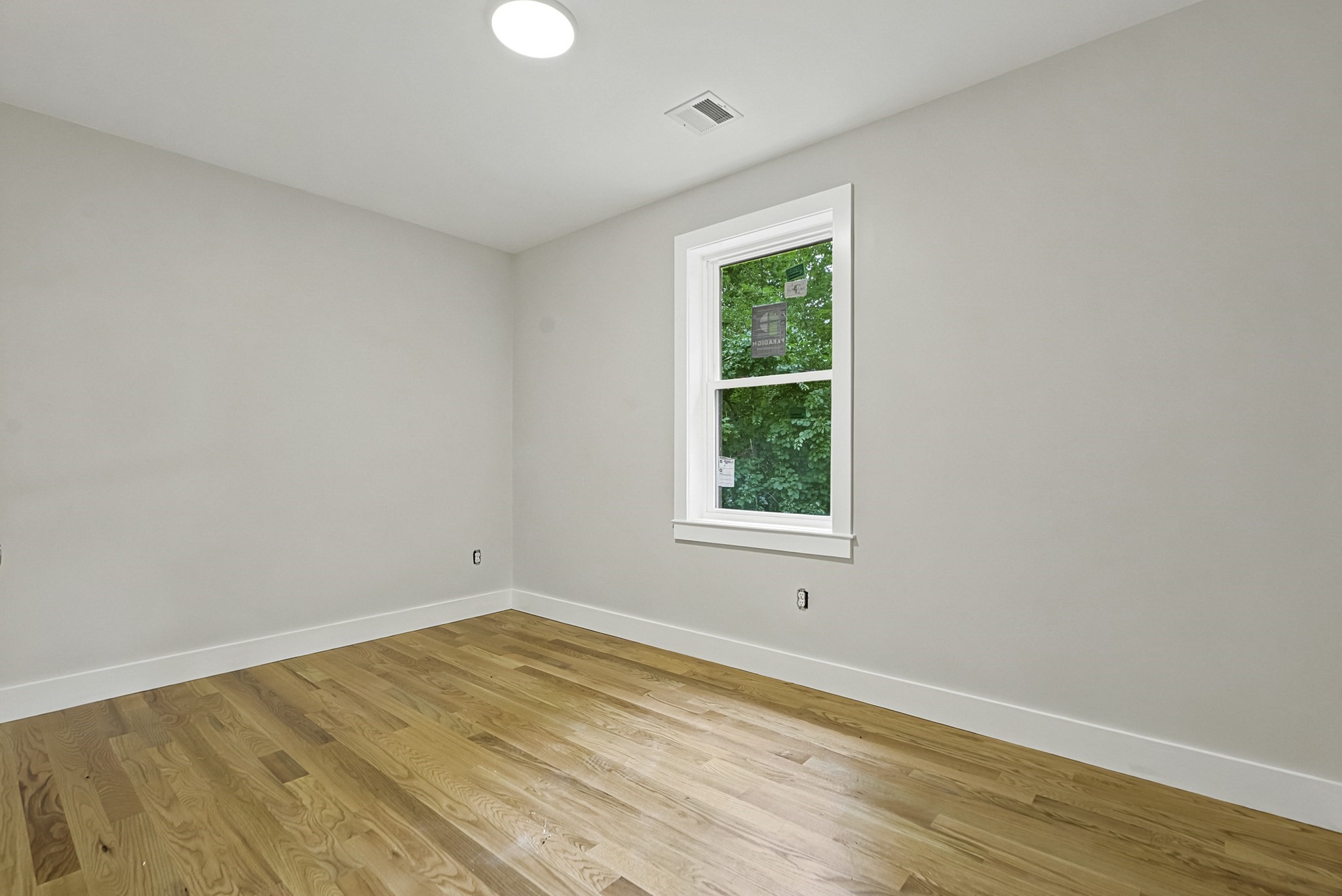 4 Mayhew St Property Photo 29