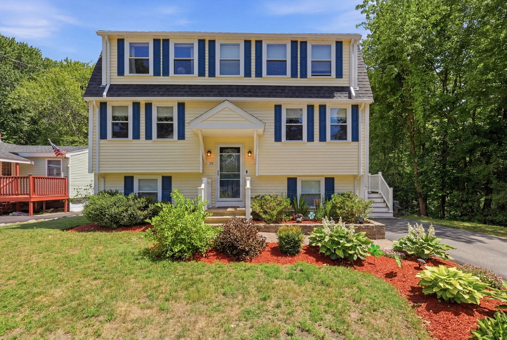18 Tremont St Property Photo 1