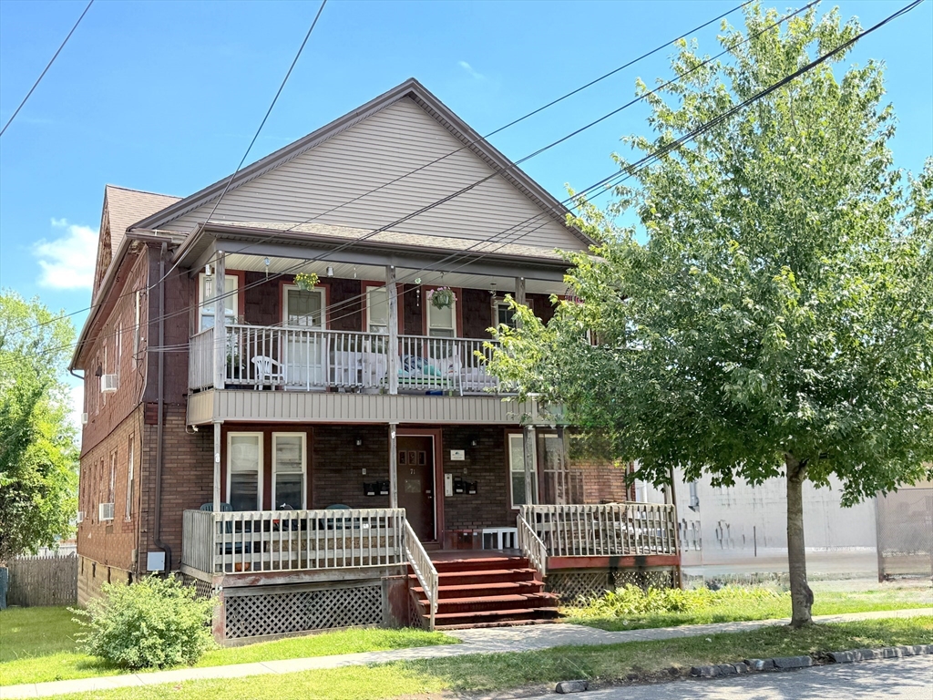 71 Hill St Property Photo 1