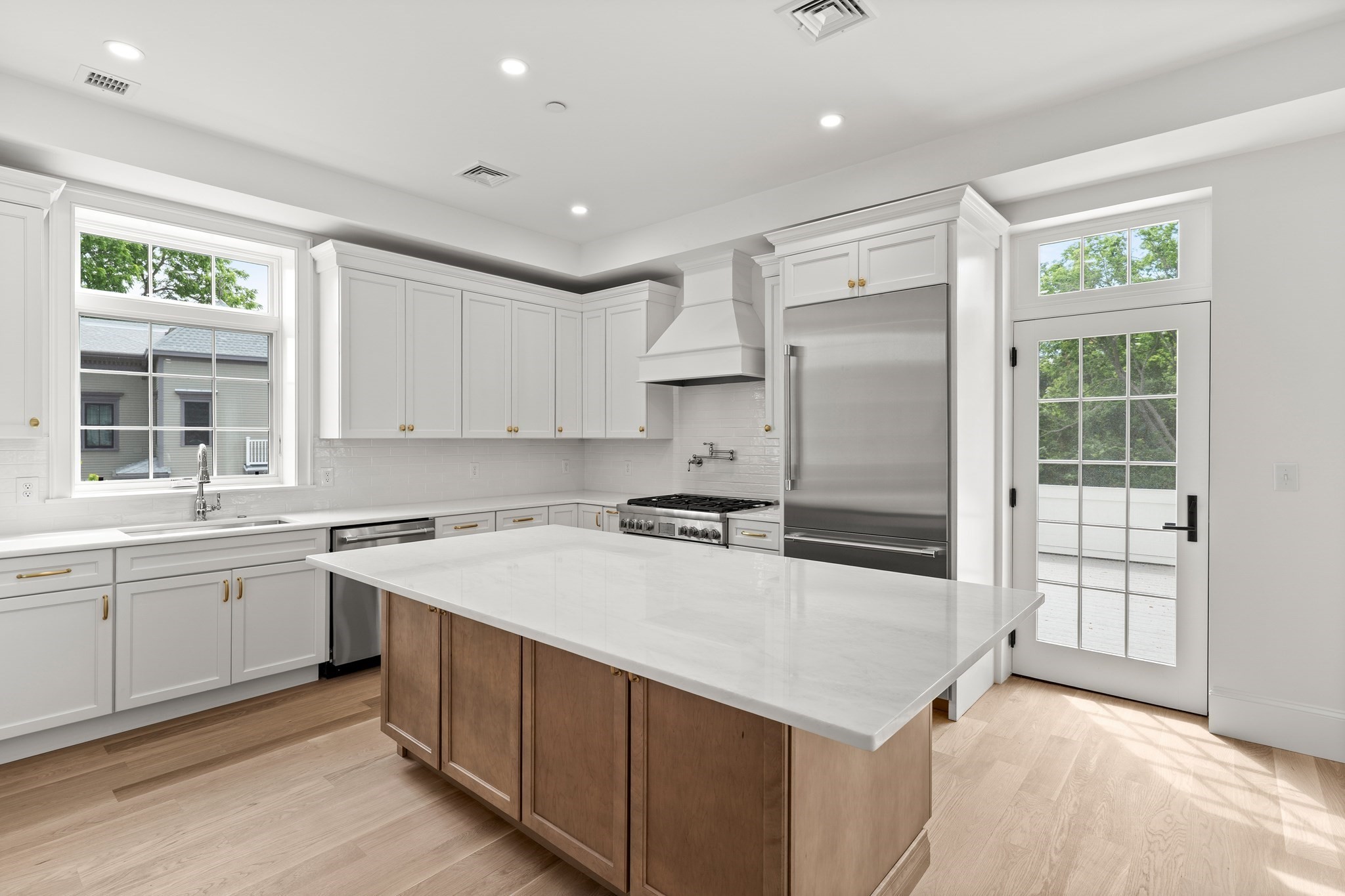 64 Pleasant Street # B Property Photo 3