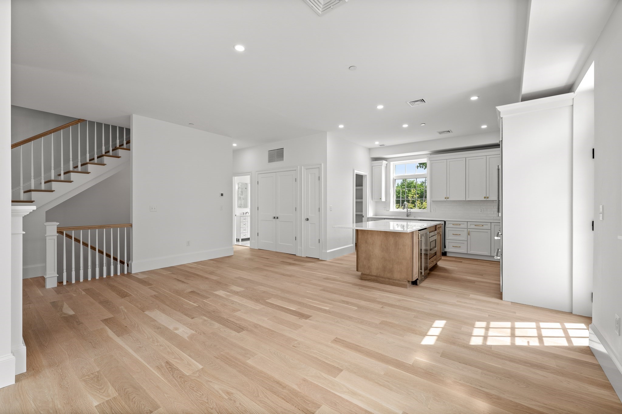 64 Pleasant Street # B Property Photo 5