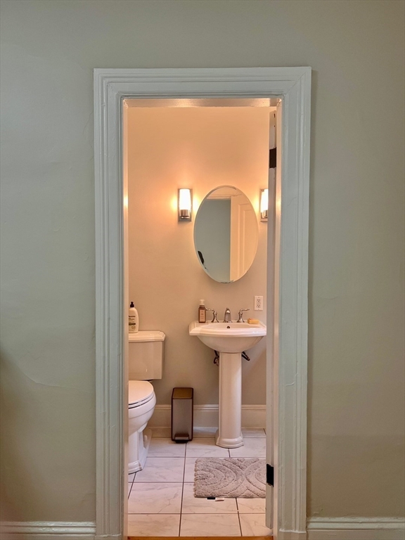 313 Tappan St # 3 Property Photo 14