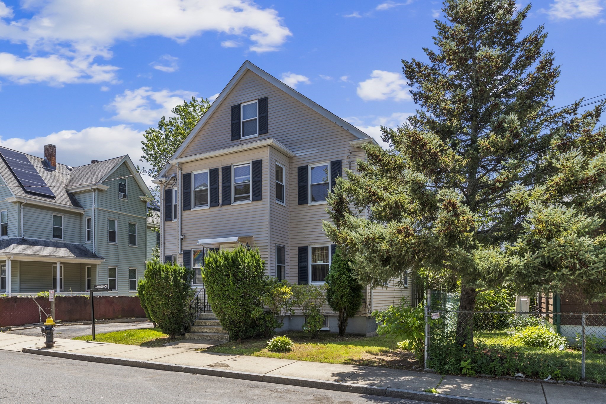 52 Chesterfield Property Photo 2