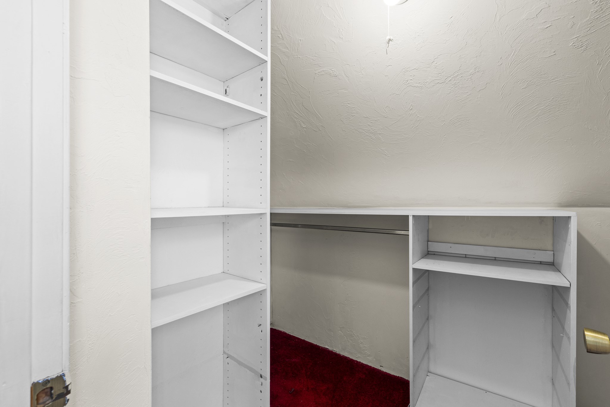 52 Chesterfield Property Photo 14