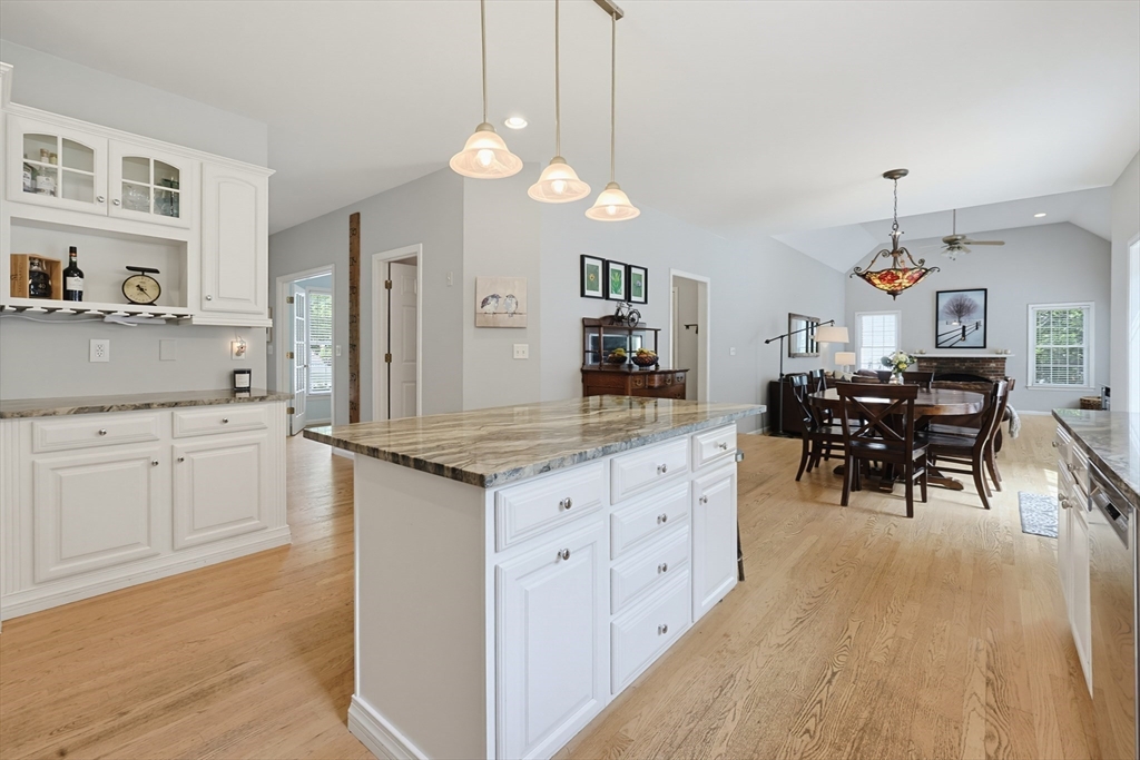 13 Paddock Property Photo 4