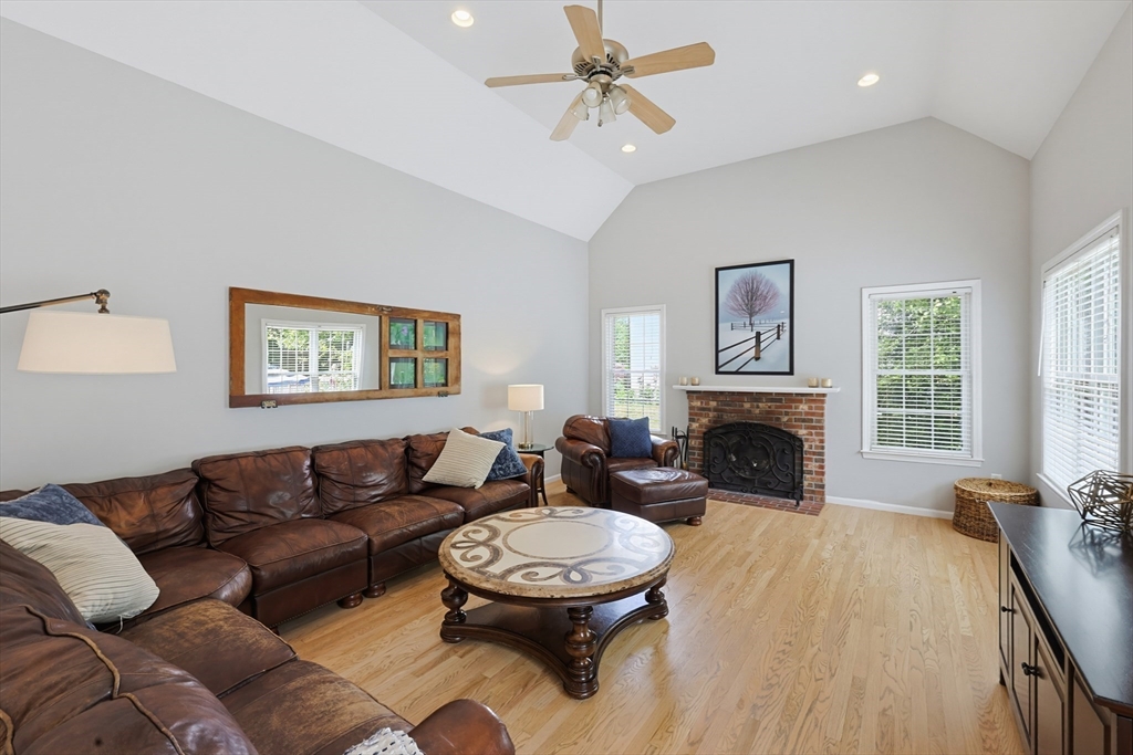 13 Paddock Property Photo 7