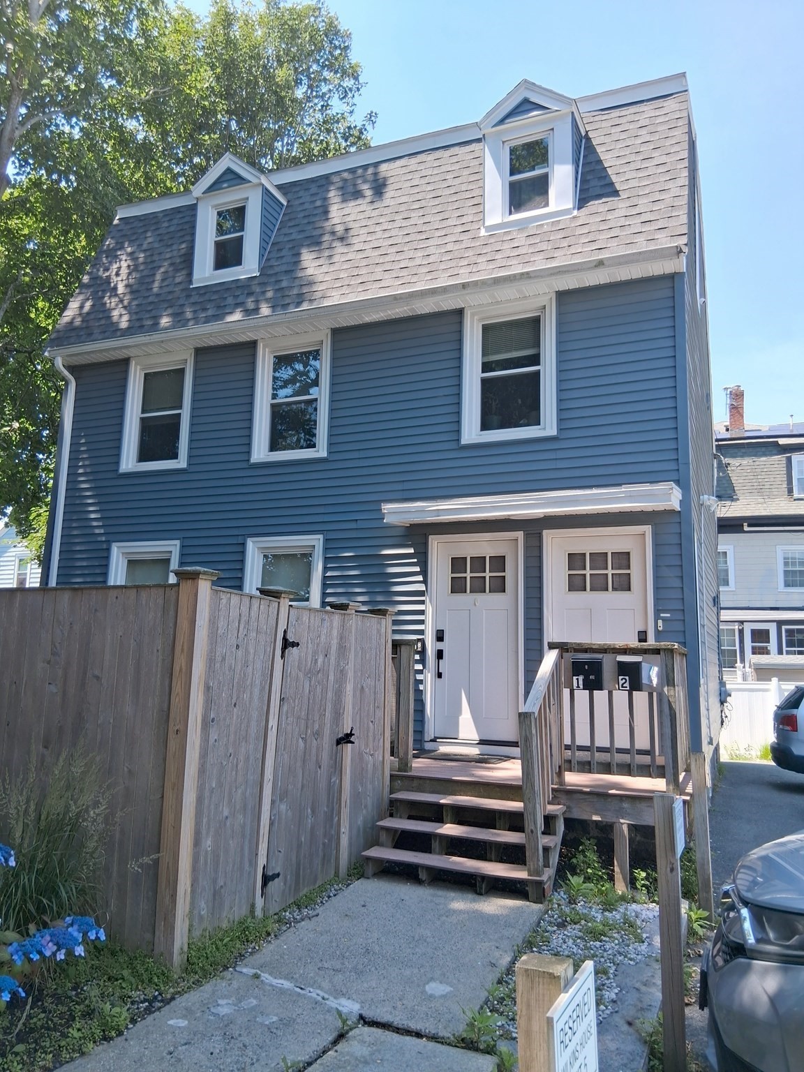 46 1/2 Essex St Property Photo 1