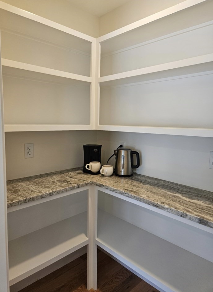 92a Willow Street # 2 Property Photo 18