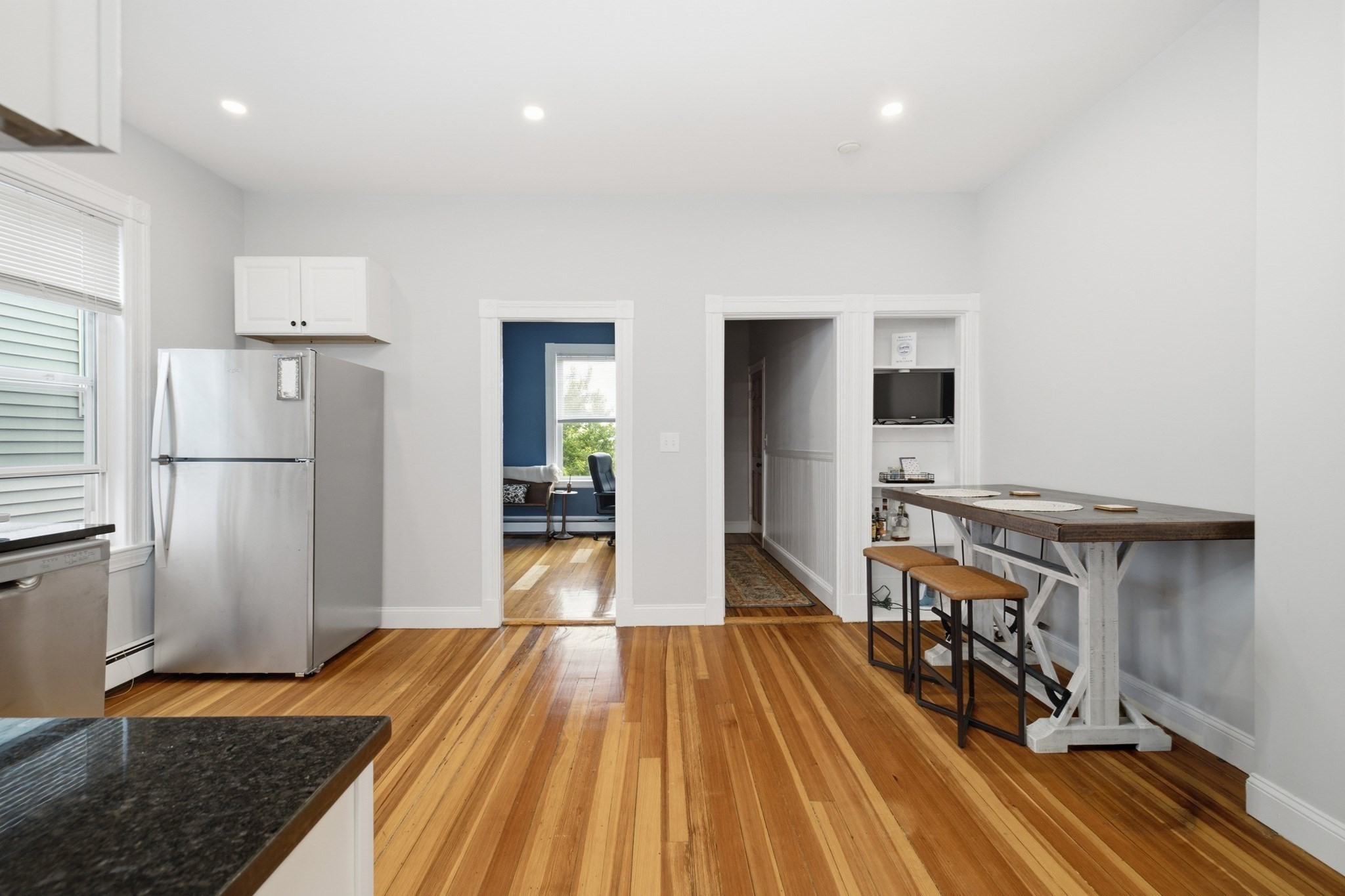 34 Sumner St # 5 Property Photo 6