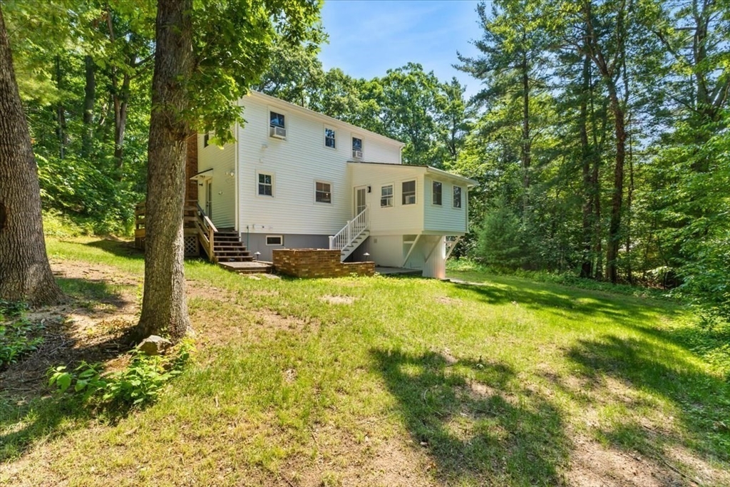 17 Farm St Property Photo 3