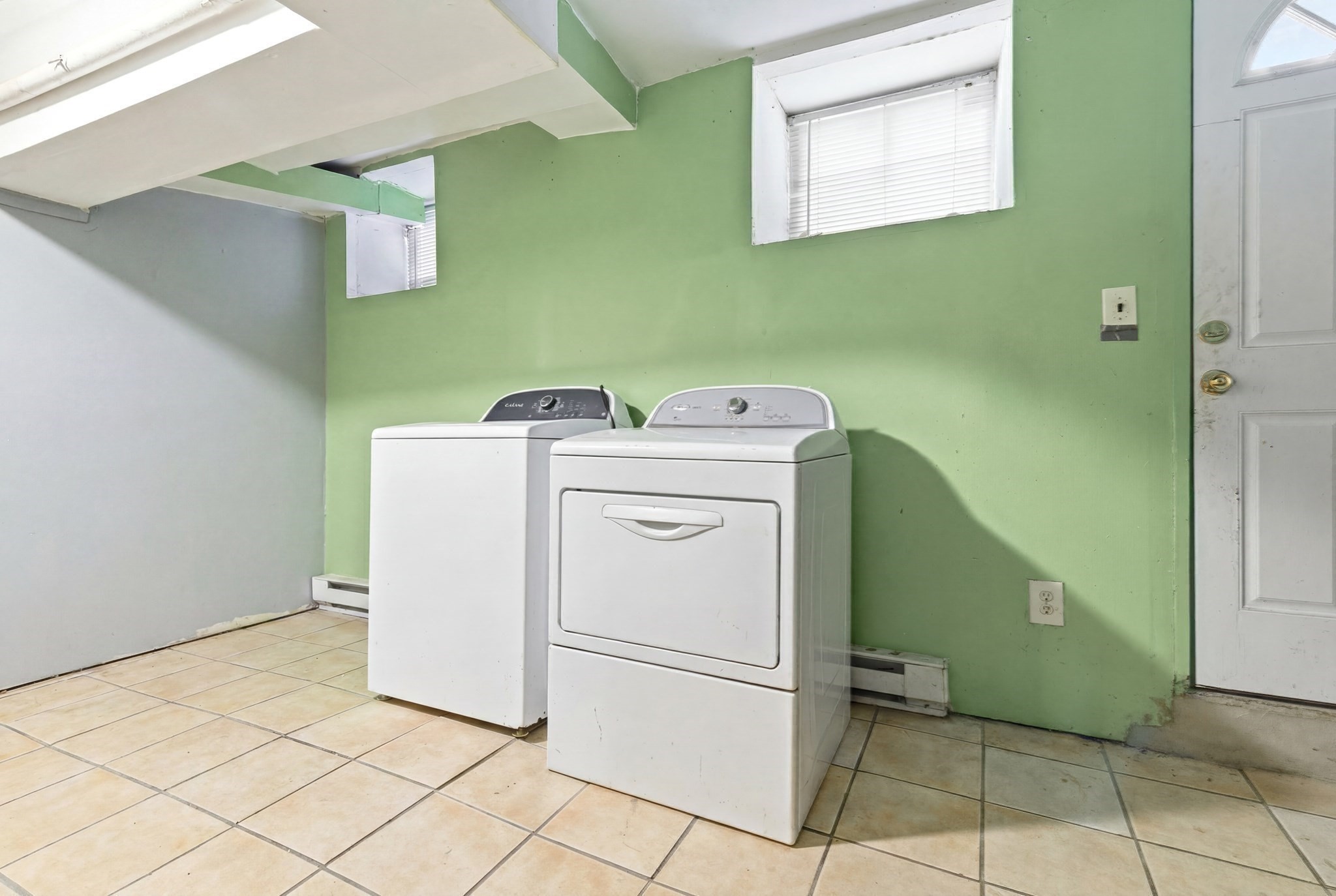 29 Esmond St Property Photo 35