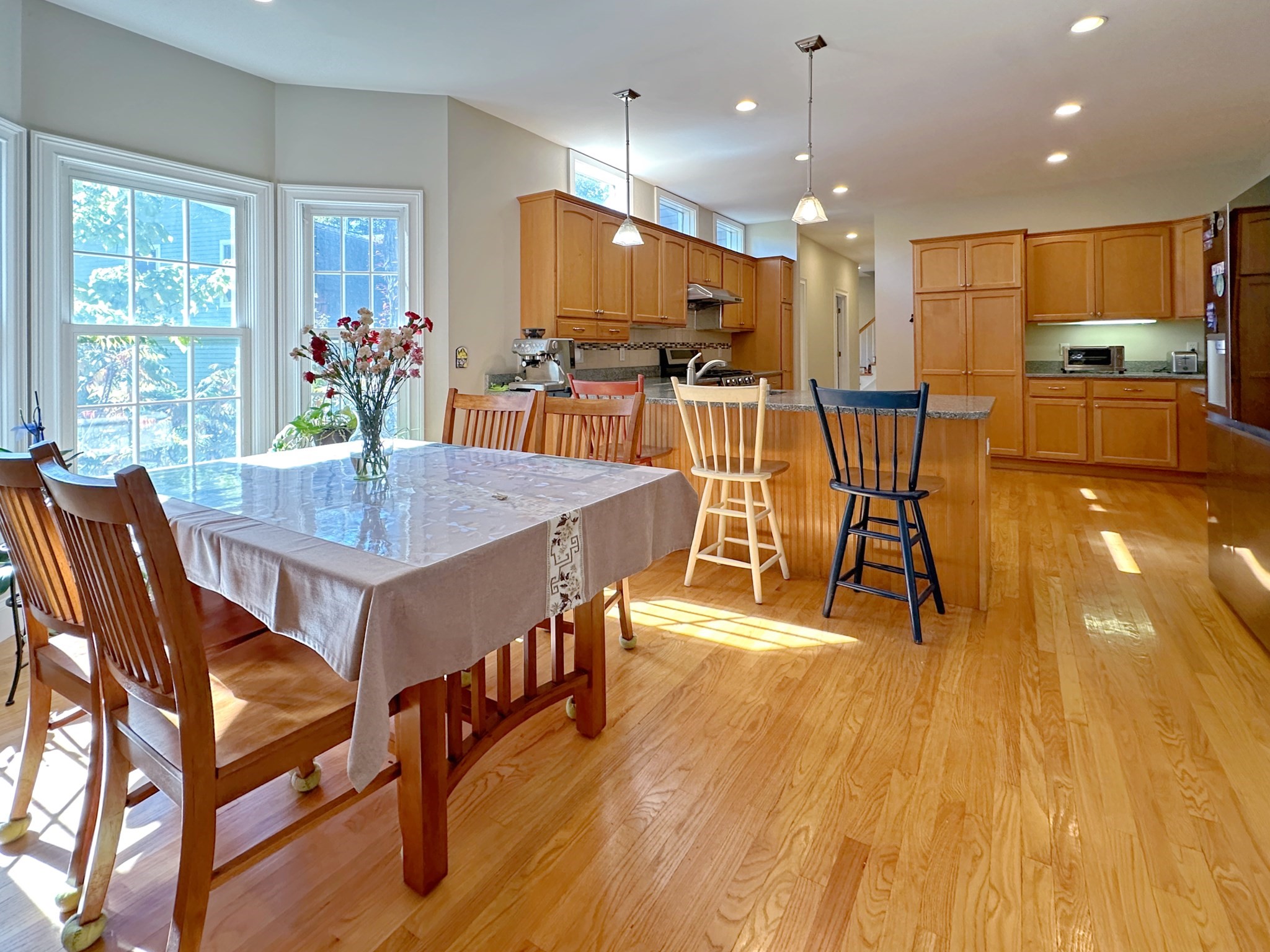 11 Oakland St Property Photo 15