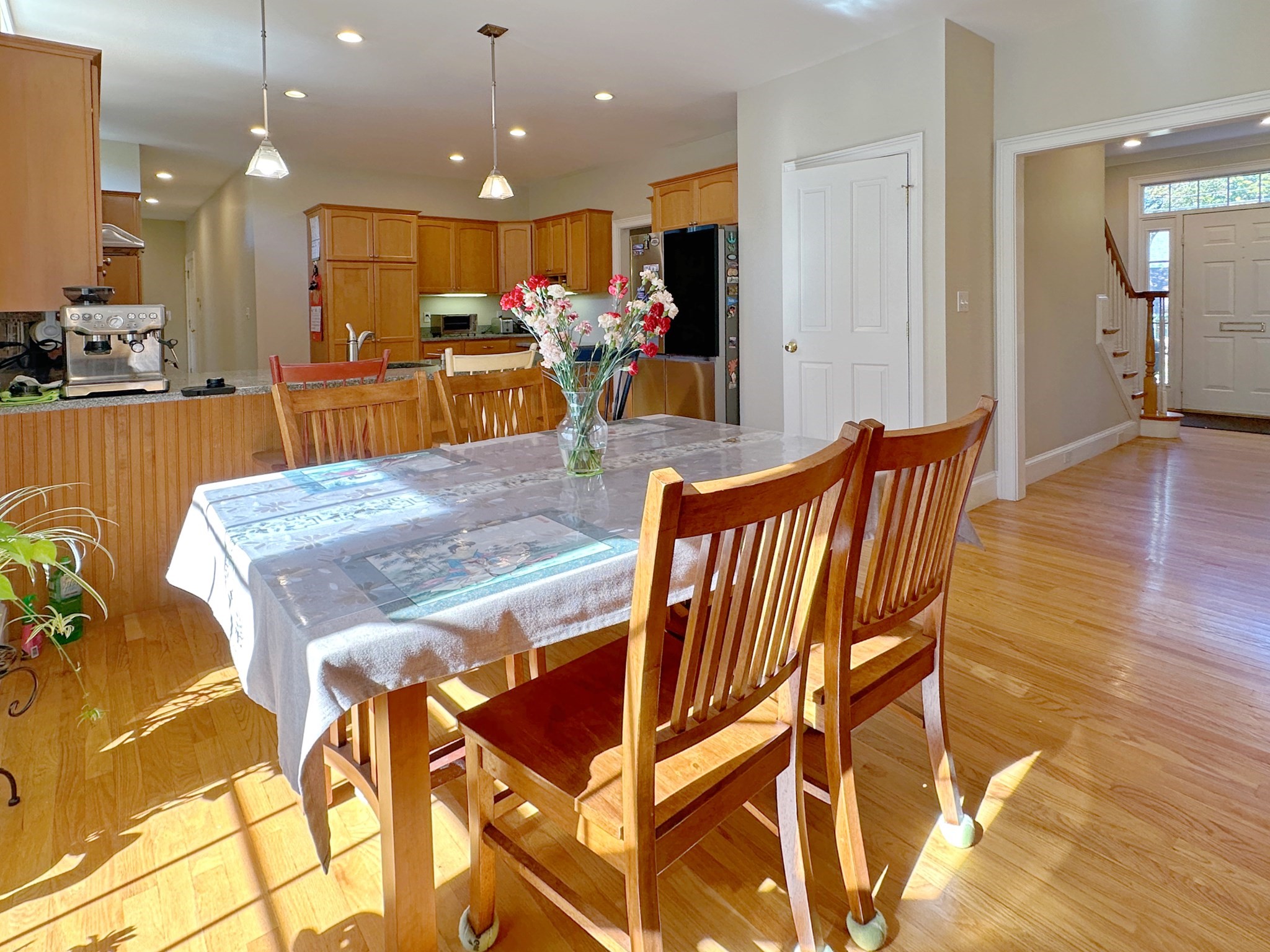 11 Oakland St Property Photo 16