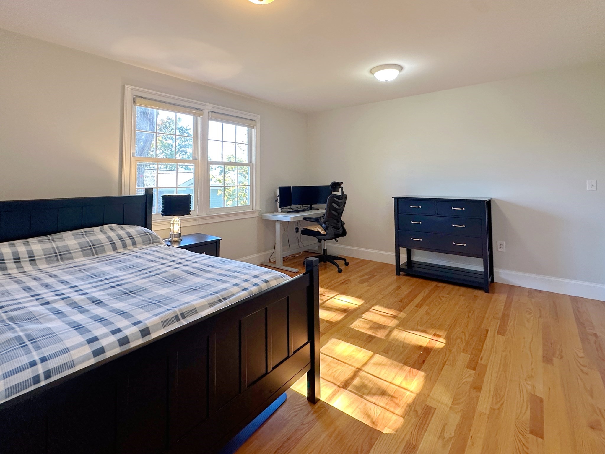 11 Oakland St Property Photo 30